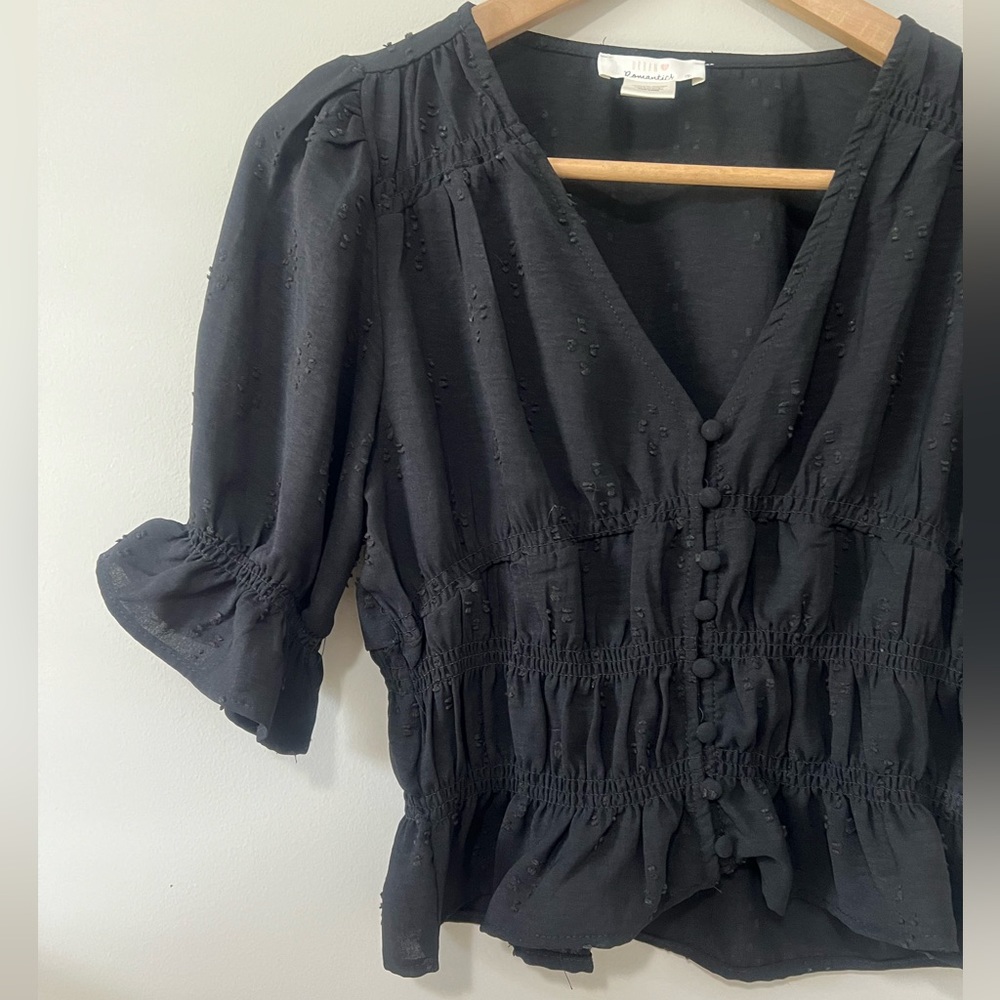 Urban Romantics Black Embroidered Cropped Blouse Size S - Picture 2 of 9